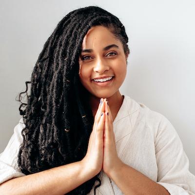 Headshot of Elaisha Jade from Your Mindful