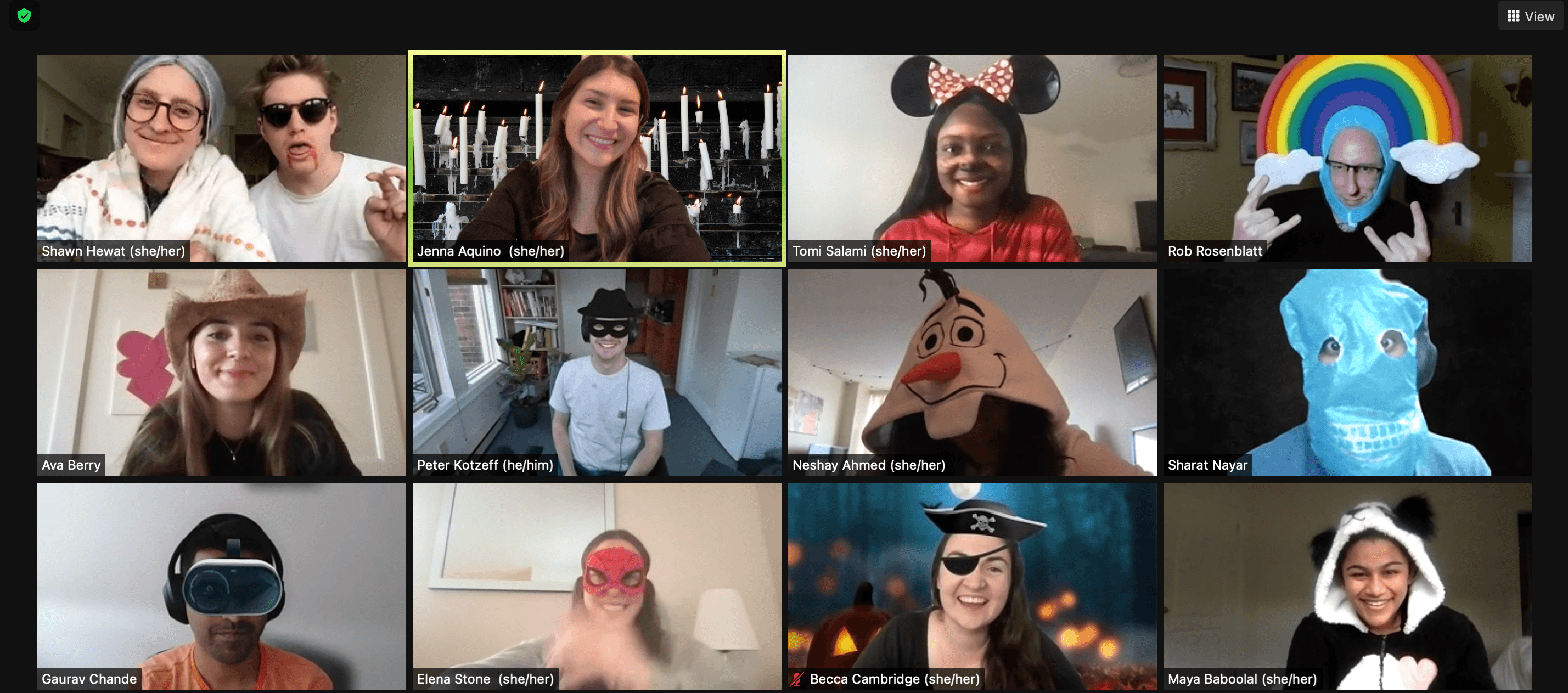 Wavy team on virtual halloween event